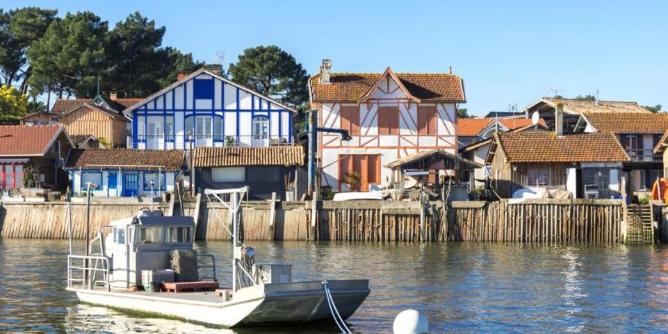 Les Cles Du Bassin Holiday home *
